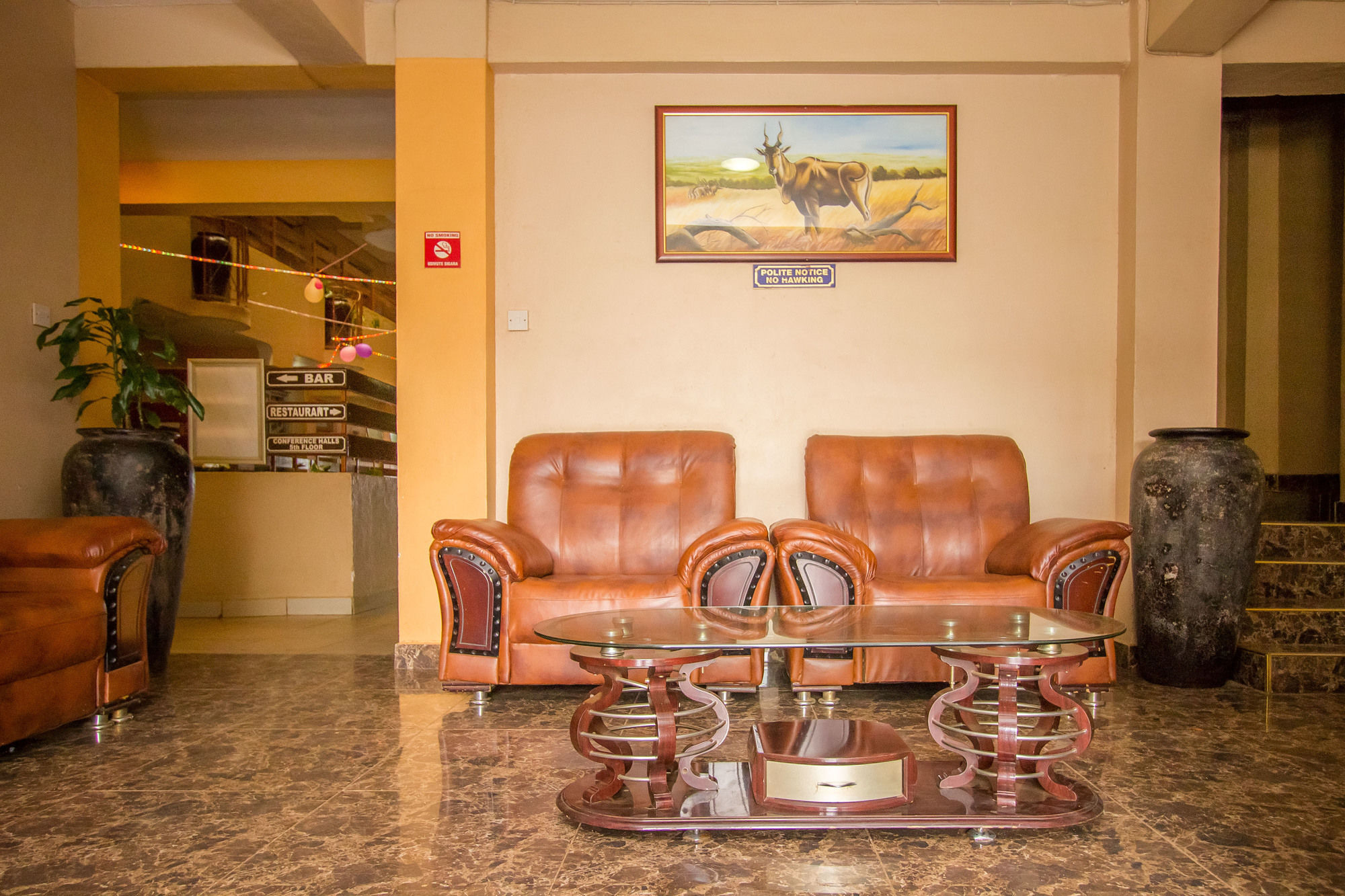 Eland Safari Hotel نيري المظهر الخارجي الصورة